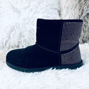 Juicy Couture, black faux fur clear bling ankle booties sz 8